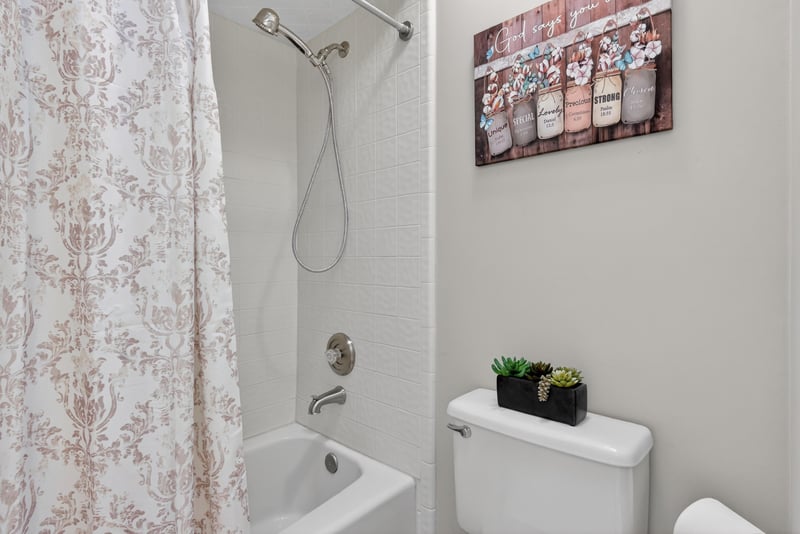 Photo 43 of 13832 Carters Grove Ln, Jacksonville, FL 32223, photographed by Megapixeler