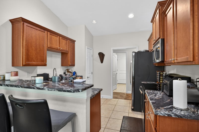 Photo 14 of 7853 Dawsons Creek Dr, Jacksonville, FL 32222, photographed by Megapixeler