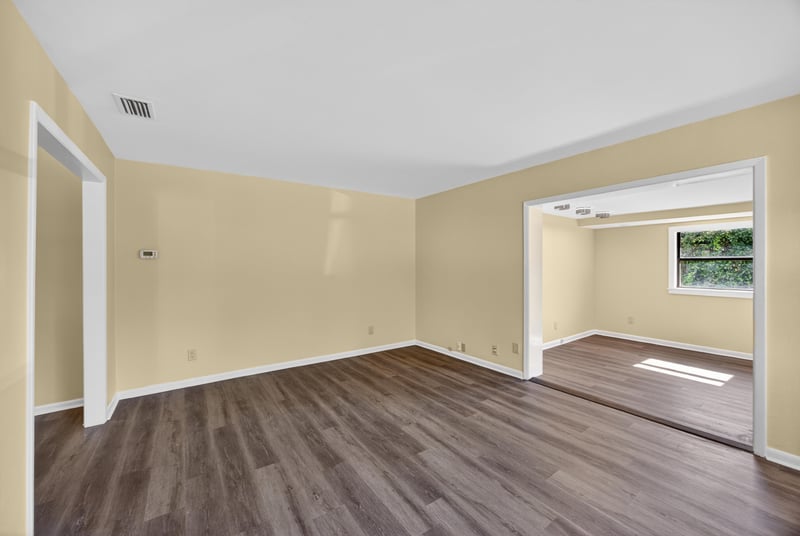 Photo 5 of 6715 Frye Ave S, Jacksonville, FL 32210, photographed by Megapixeler