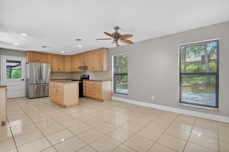 Photo 32 of 2411 Halperns Way, Middleburg, FL 32068, photographed by Megapixeler