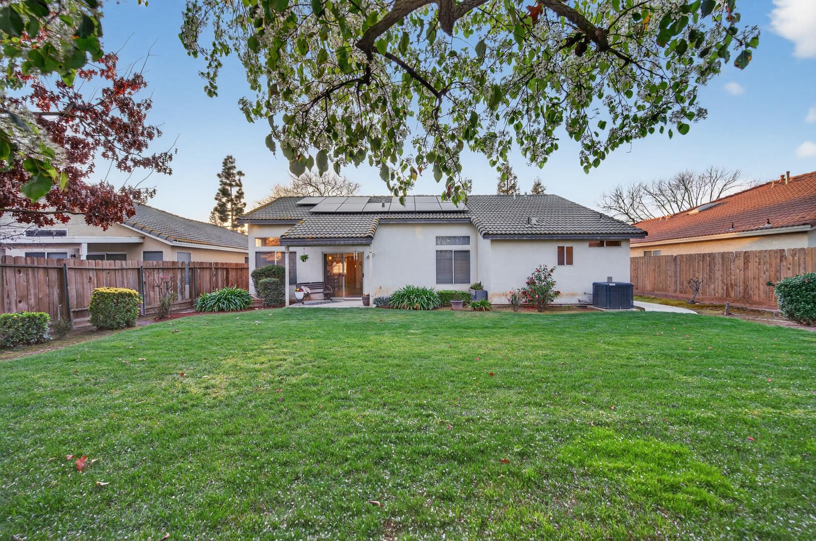 8652 N Sierra Vista Ave, photo 43