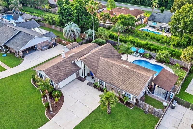 Photo 8 of 2556 Bottomridge Dr, Orange Park, FL 32065, photographed by Megapixeler