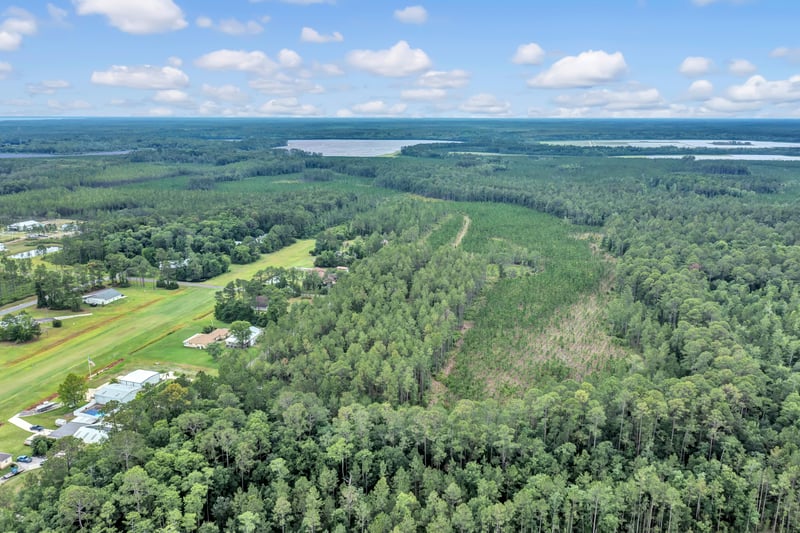 Photo 14 of 5363 Airpark Loop W, Green Cove Springs, FL 32043, photographed by Megapixeler