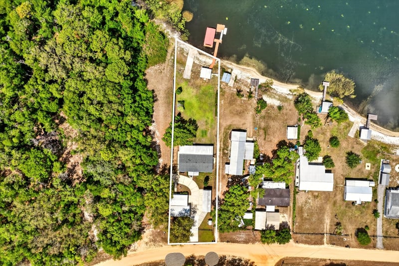 Photo 4 of 141 Kitty Ave, Interlachen, FL 32148, photographed by Megapixeler