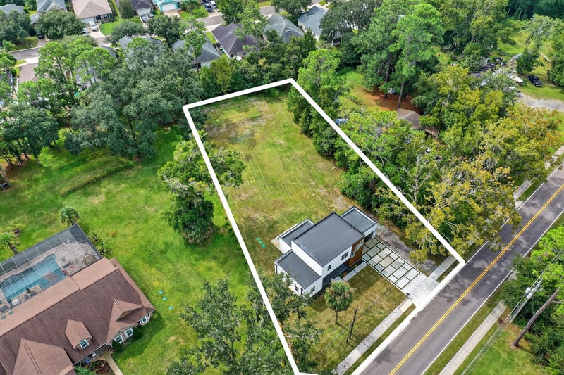 Photo 4 of 3868 Cedar Point Rd, Jacksonville, FL 32226, photographed by Megapixeler
