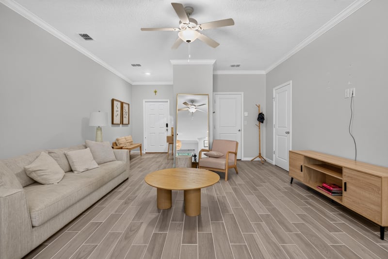 Wide view of the living room at 1186 Beach Dune Dr, Jacksonville, FL 32233