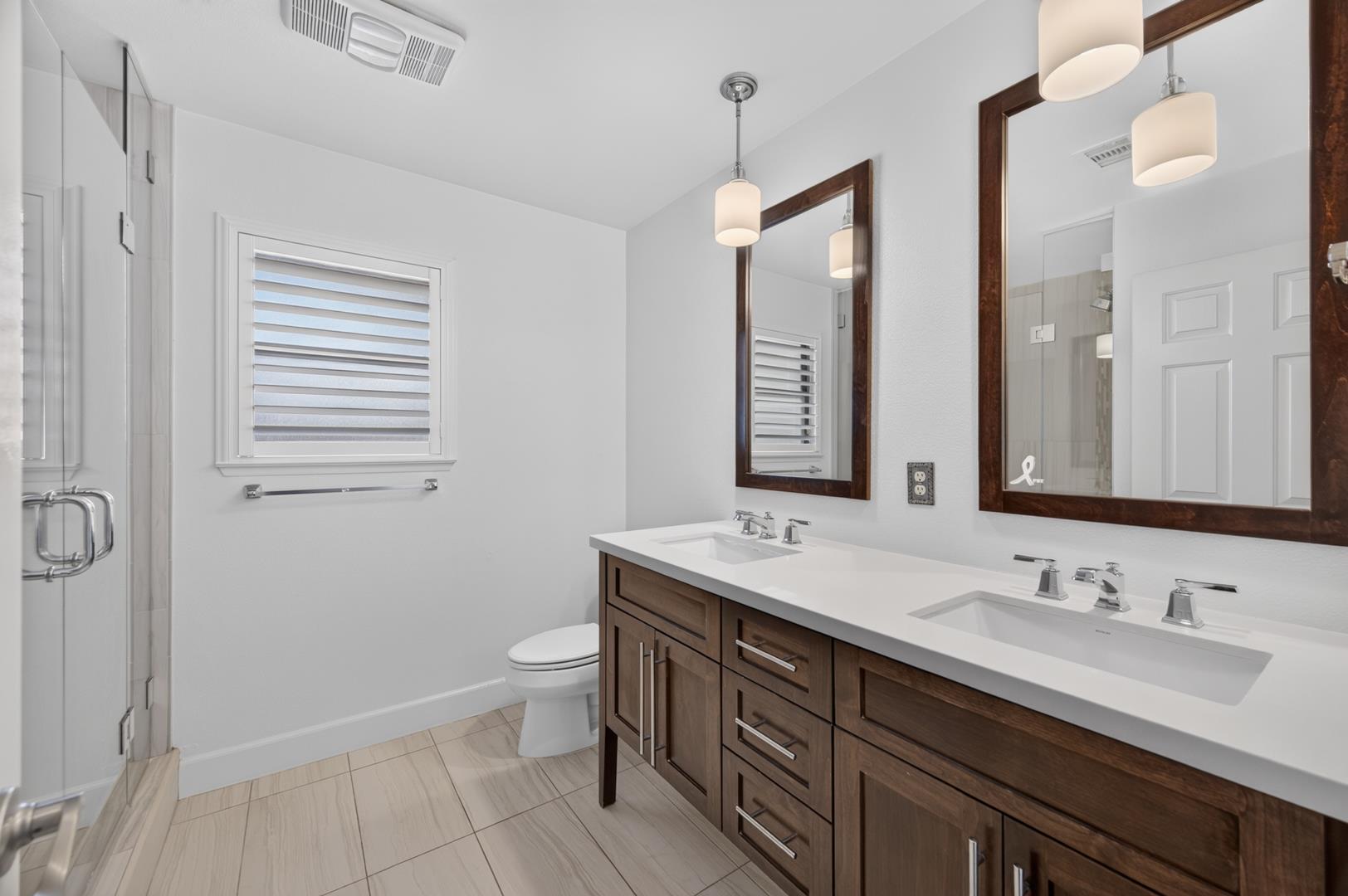 6495 N Vagedes Ave, photo 41