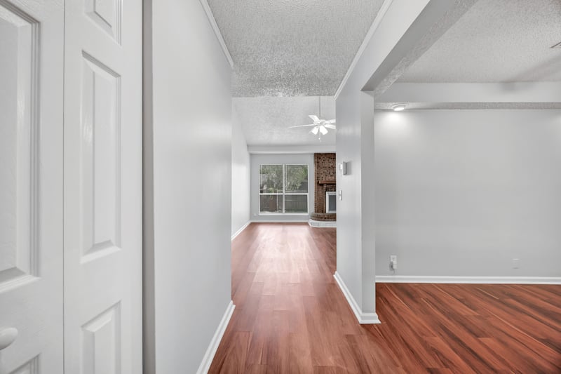 Photo 5 of 6124 Blank Dr W, Jacksonville, FL 32244, photographed by Megapixeler