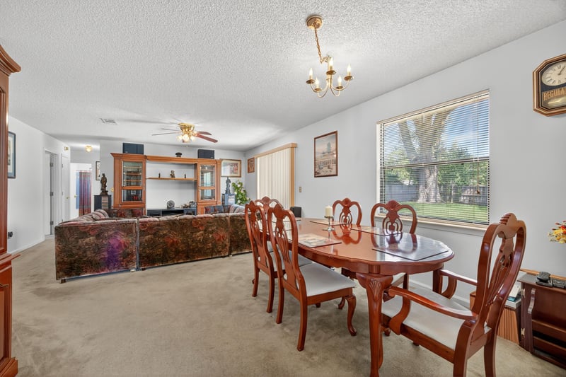 Photo 9 of 7987 Winterwood Ln, Jacksonville, FL 32210, photographed by Megapixeler