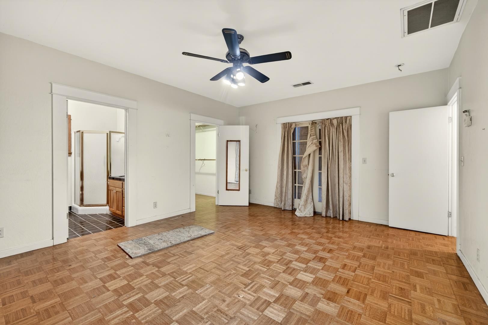 435 N Alta Ave, photo 48