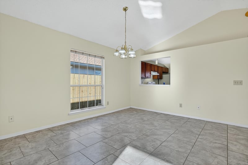 Photo 11 of 11170 Wandering Oaks Dr, Jacksonville, FL 32257, photographed by Megapixeler