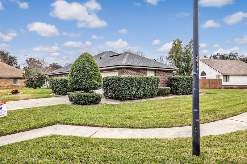 Photo 38 of 4565 Mainmast Ln, Jacksonville, FL 32277, photographed by Megapixeler