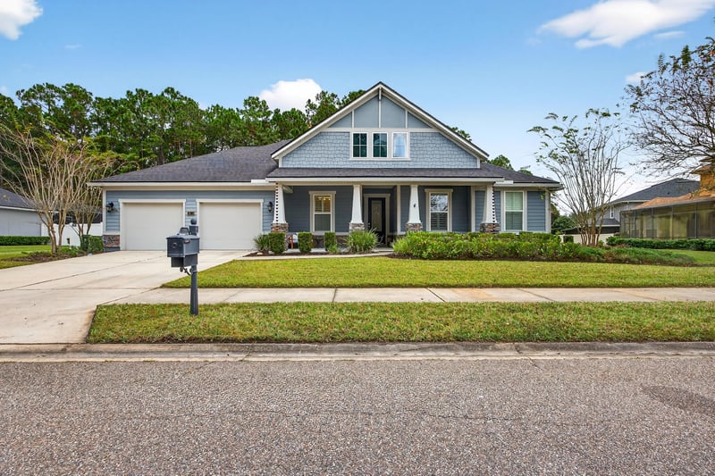 Photo 1 of 1939 Eagles Point Dr, Orange Park, FL 32065, photographed by Megapixeler
