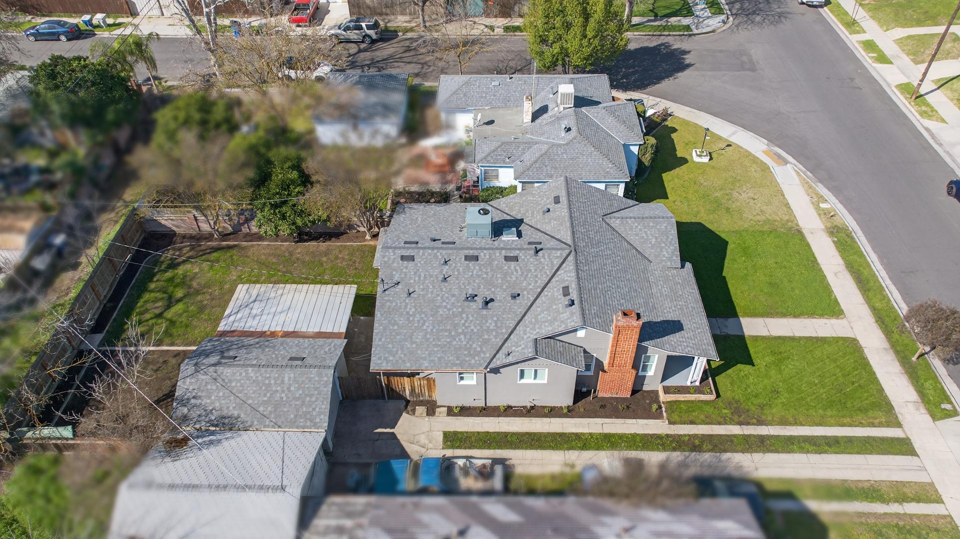 1146 E Cortland Ave, photo 38