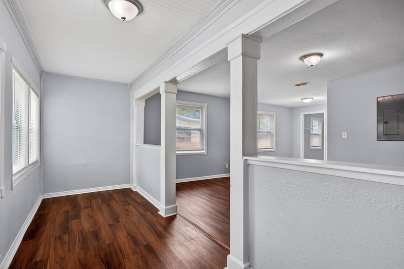 Photo 4 of 3425 Greenbrier Dr, Jacksonville, FL 32254, photographed by Megapixeler