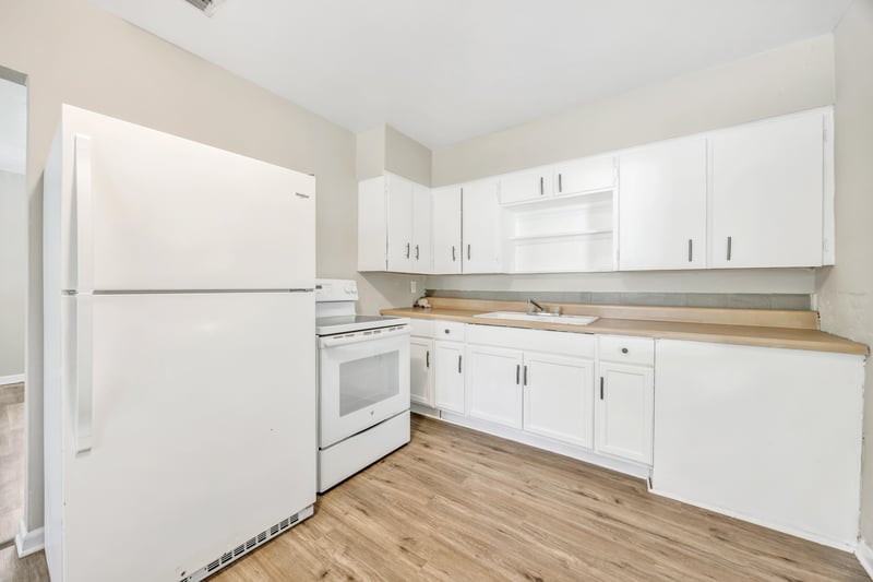 Photo 9 of 3126 Dignan St, Jacksonville, FL 32254, photographed by Megapixeler