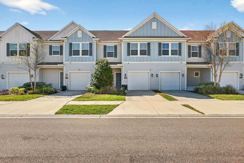 Photo 1 of 12678 Josslyn Ln, Jacksonville, FL 32246, photographed by Megapixeler