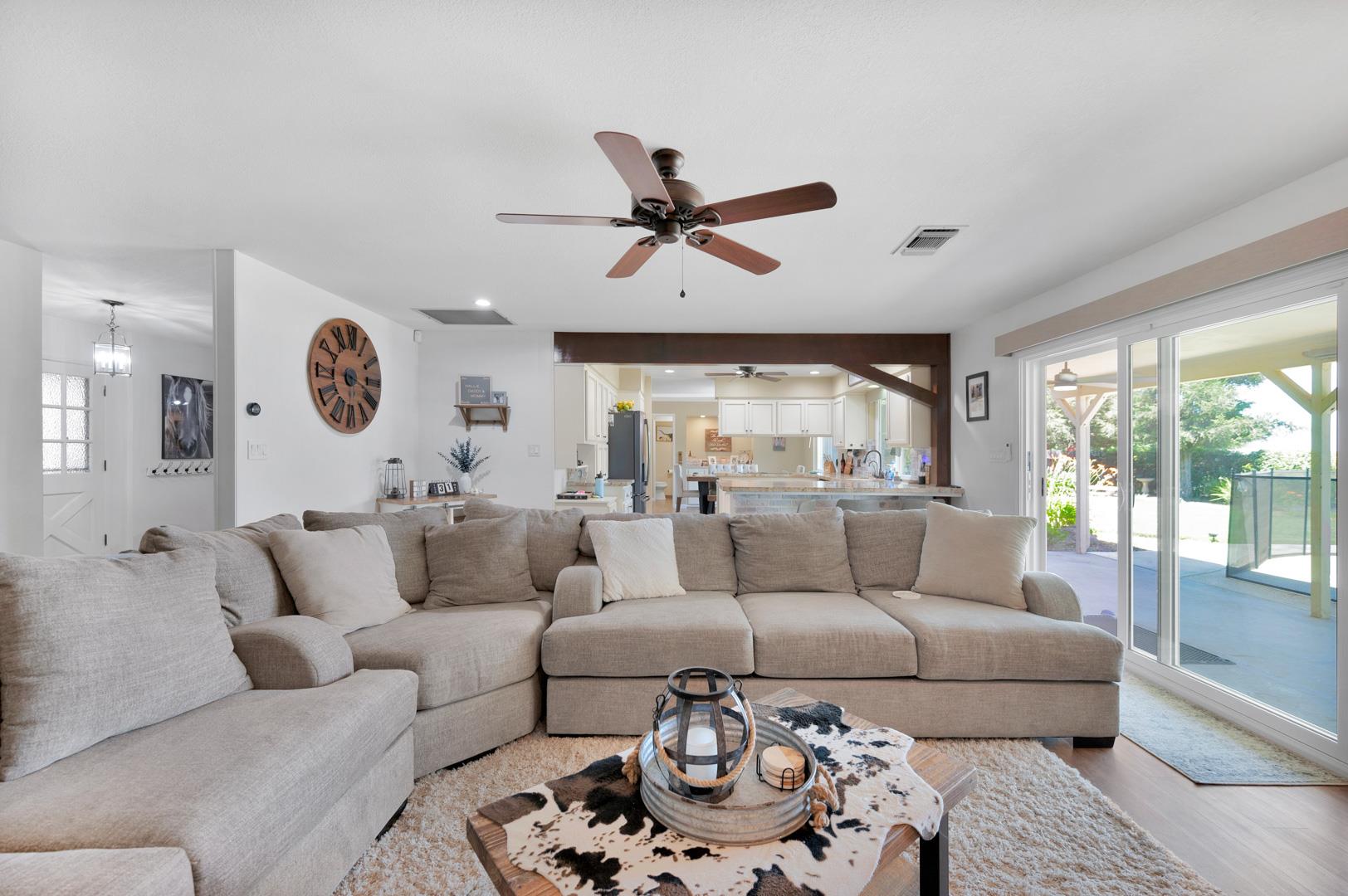 7856 S Del Rey Ave, photo 54