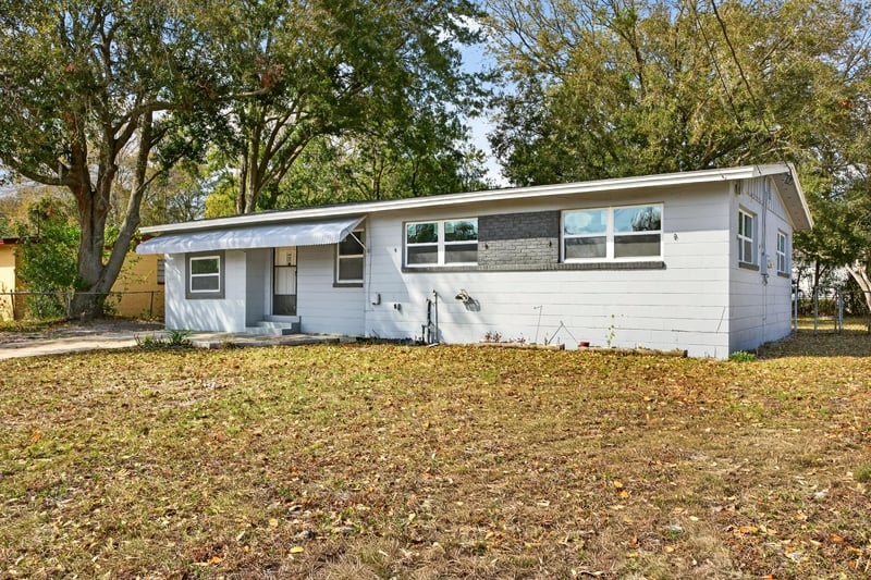 Photo 3 of 10063 Agave Cir N, Jacksonville, FL 32246, photographed by Megapixeler