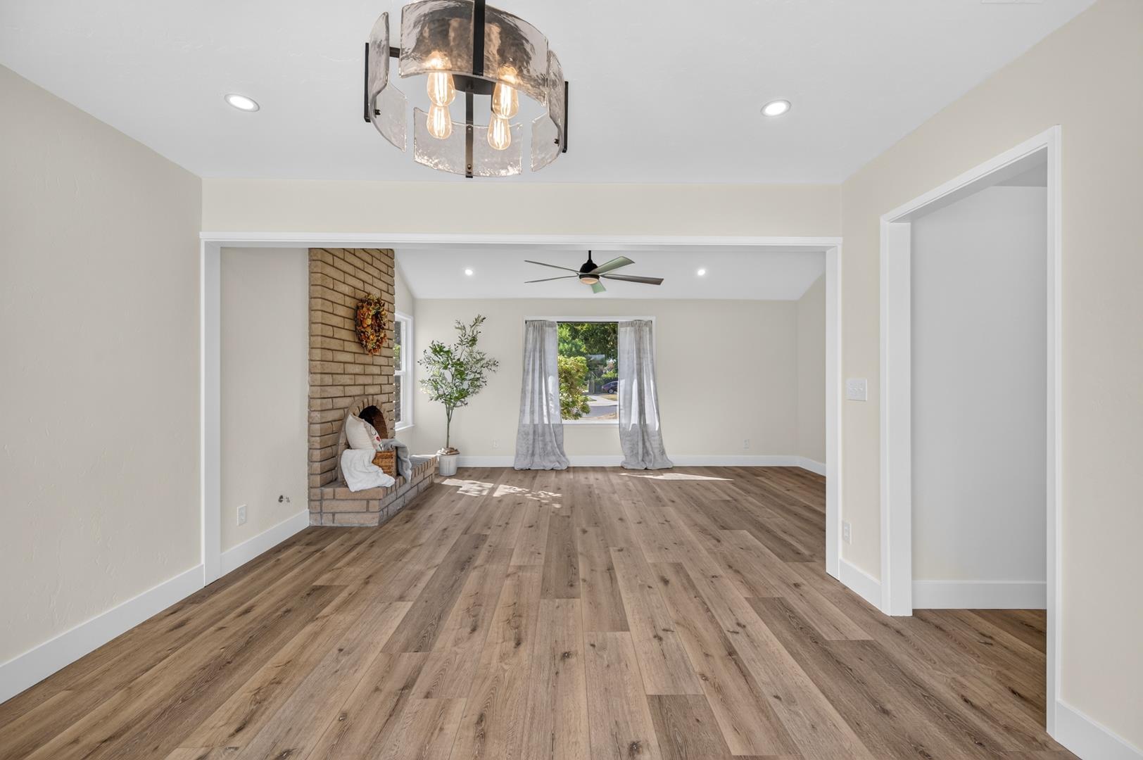 3208 E Palo Alto Ave, photo 24