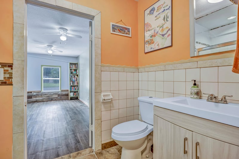 Photo 13 of 6749 Snow White Dr, Jacksonville, FL 32210, photographed by Megapixeler