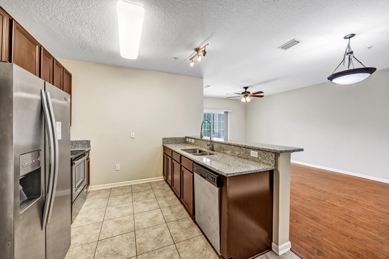 Photo 13 of 5006 Key Lime Dr, Jacksonville, FL 32256, photographed by Megapixeler