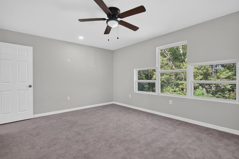 Bedroom corner view, photographed by Megapixeler on Lem Turner Rd, Jacksonville