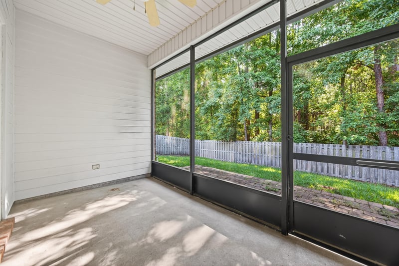 Photo 46 of 10873 Dunnotar Rd, Jacksonville, FL 32221, photographed by Megapixeler