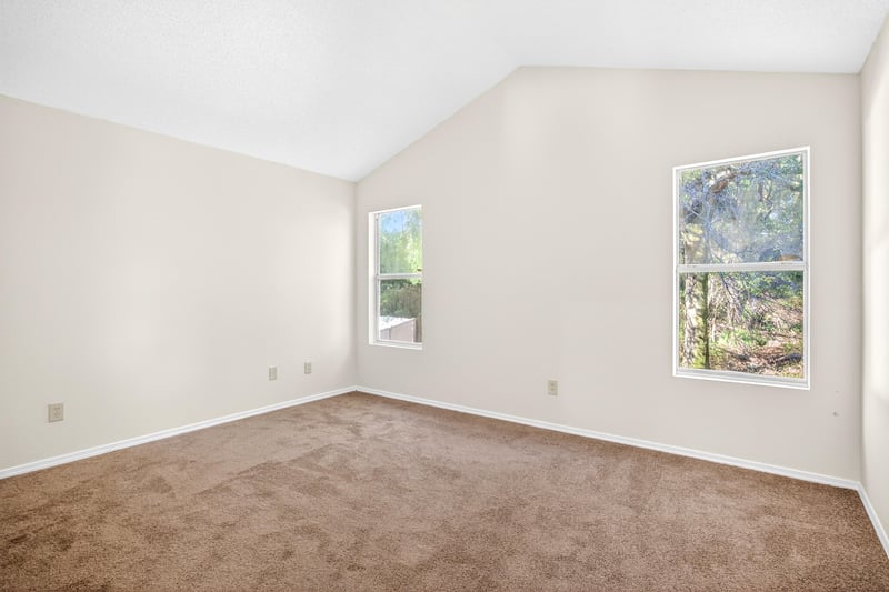 Photo 21 of 10986 Traci Lynn Dr, Jacksonville, FL 32218, photographed by Megapixeler
