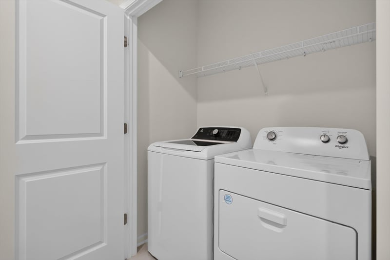 Closet with wire shelving at 39 Mellowood Ln, St. Augustine, FL 32092