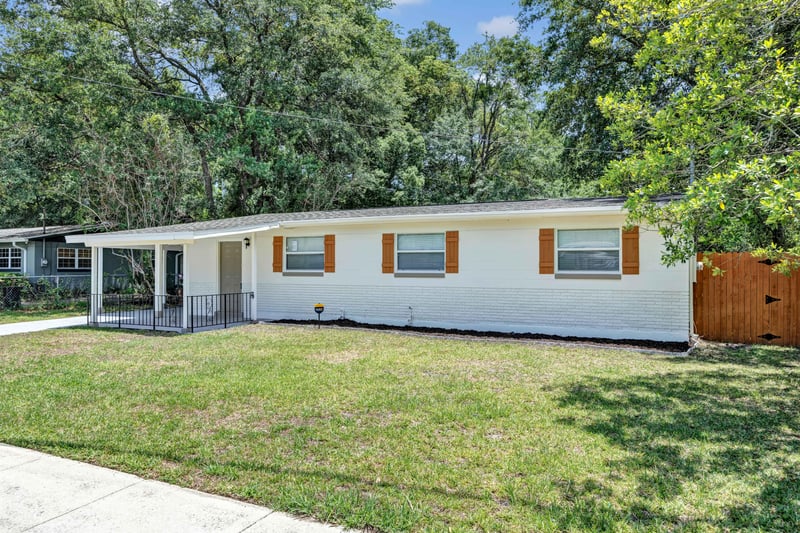 Photo 4 of 2227 Burpee Dr, Jacksonville, FL 32210, photographed by Megapixeler