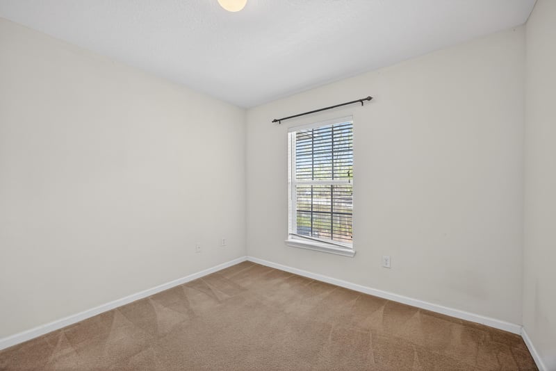 Photo 19 of 7152 Stonelion Cir, Jacksonville, FL 32256, photographed by Megapixeler