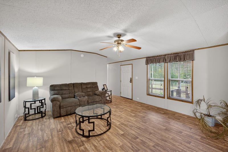 Photo 6 of 7631 Bob O Link Rd, Jacksonville, FL 32219, photographed by Megapixeler