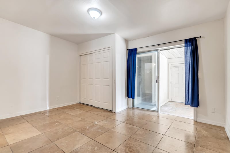 Photo 18 of 4407 Melvin Cir E, Jacksonville, FL 32210, photographed by Megapixeler