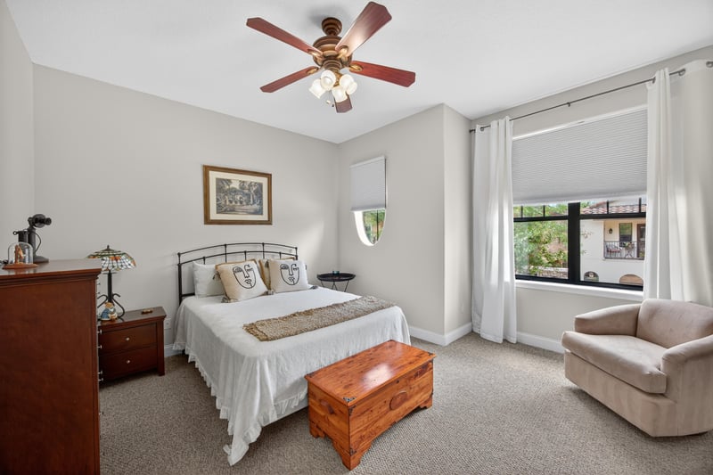 Photo 39 of 8850 La Terrazza Pl, Jacksonville, FL 32217, photographed by Megapixeler
