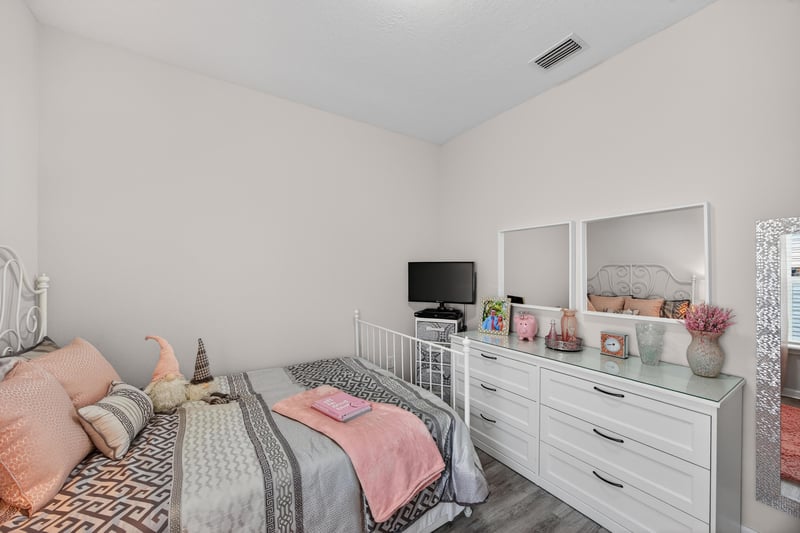 Photo 31 of 9974 Kevin Rd, Jacksonville, FL 32257, photographed by Megapixeler