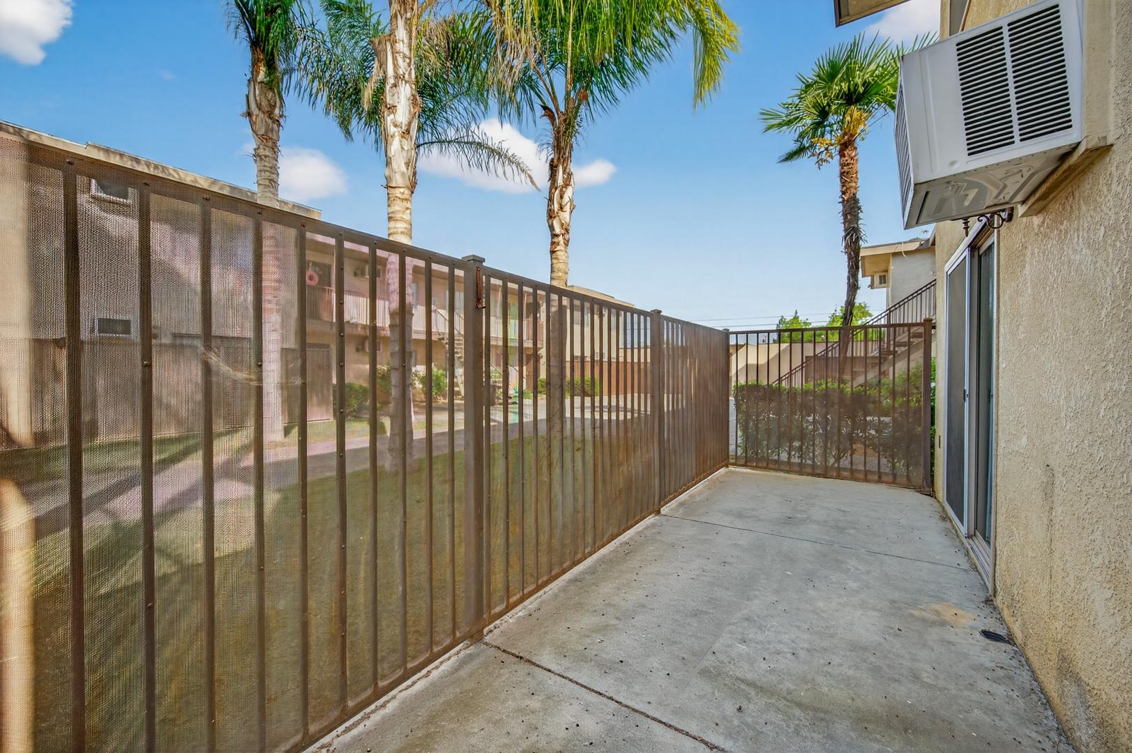 1348 E San Bruno Ave, photo 30