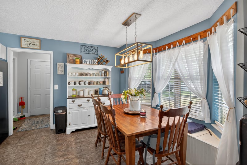 Photo 11 of 1384 Otis Rd, Jacksonville, FL 32220, photographed by Megapixeler