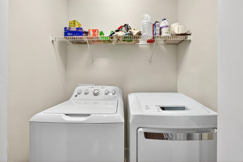 Photo 30 of 6840 Roundleaf Dr, Jacksonville, FL 32258, photographed by Megapixeler