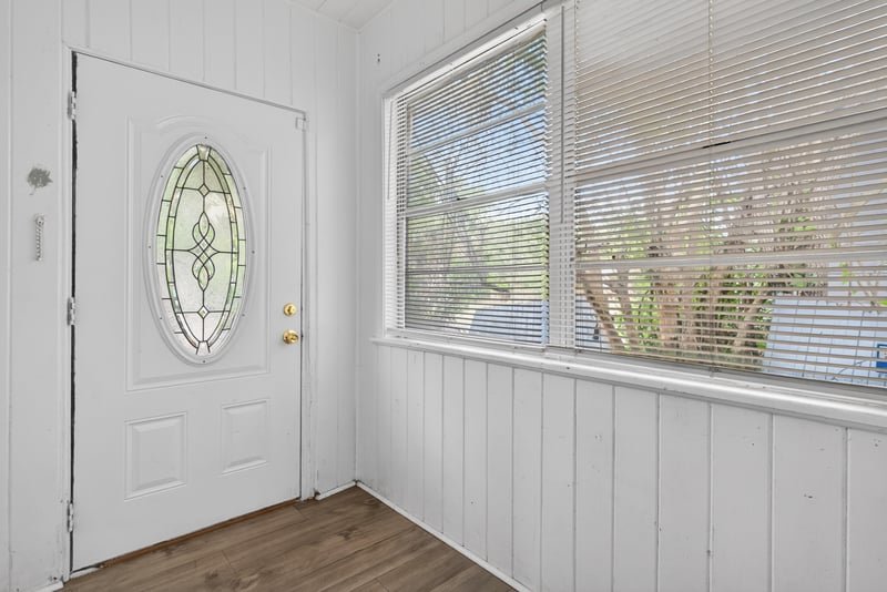 Photo 5 of 1192 W 12th St, Jacksonville, FL 32209, photographed by Megapixeler
