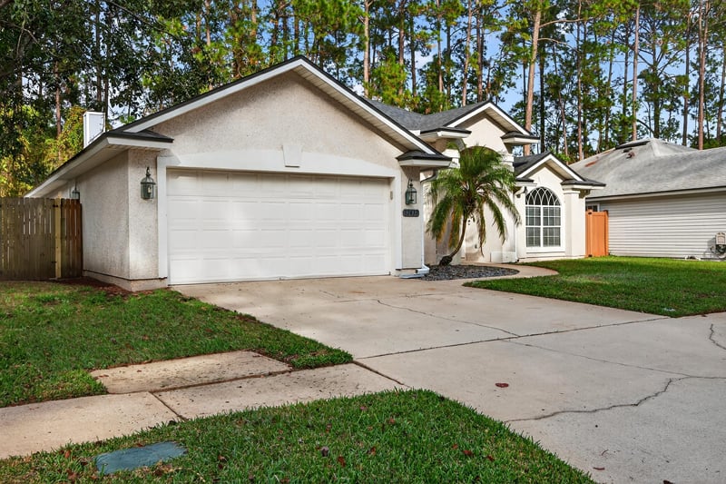 Photo 8 of 12437 Harbor Winds Dr N, Jacksonville, FL 32225, photographed by Megapixeler