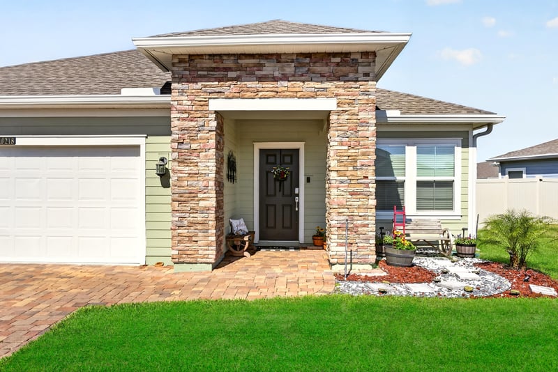 Photo 8 of 10218 Powell Creek Ct, Jacksonville, FL 32222, photographed by Megapixeler