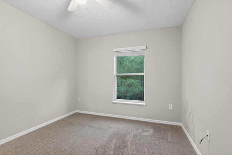 Bedroom 3 at 11816 Lake Bend Cir, Jacksonville, FL 32218
