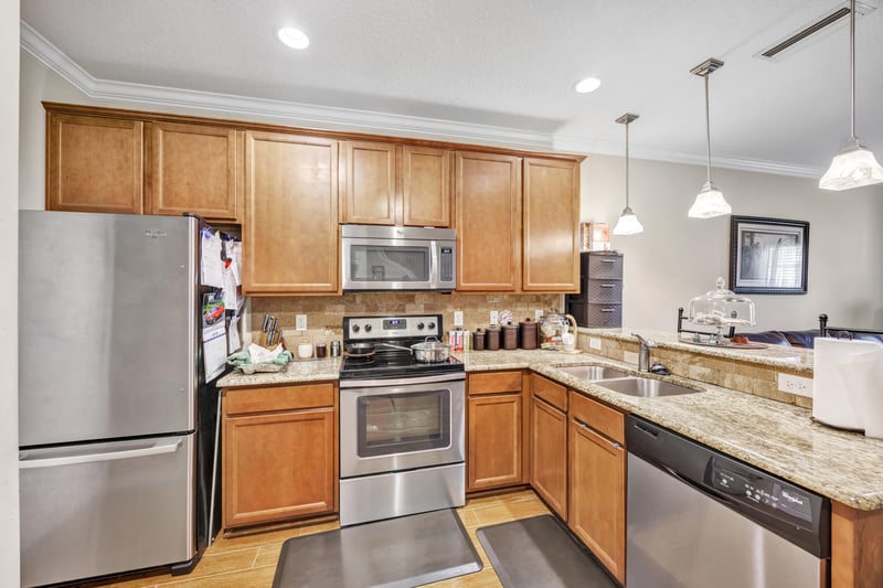 Photo 9 of 2754 Hollybrook Ln unit 2a, Orange Park, FL 32073, photographed by Megapixeler
