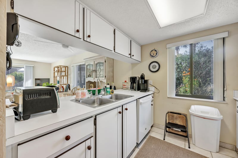 Photo 11 of 826 A1A Beach Blvd unit 46, St. Augustine, FL 32080, photographed by Megapixeler