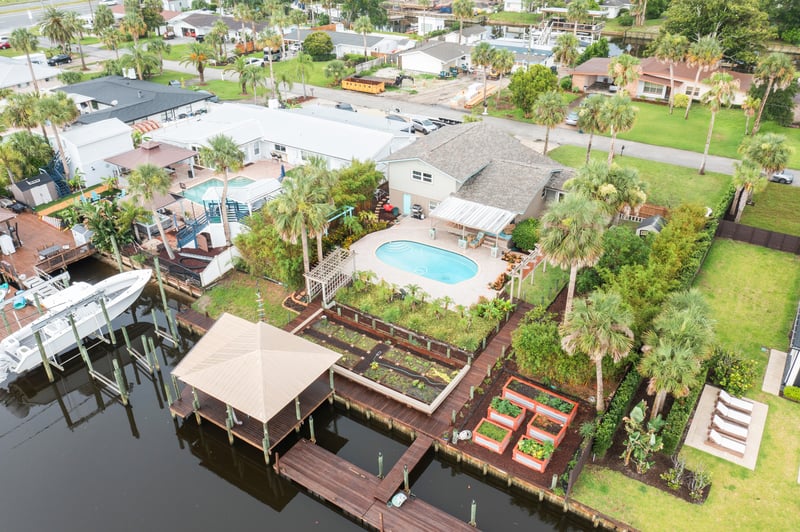 Photo 5 of 3346 Royal Palm Dr, Jacksonville, FL 32250, photographed by Megapixeler
