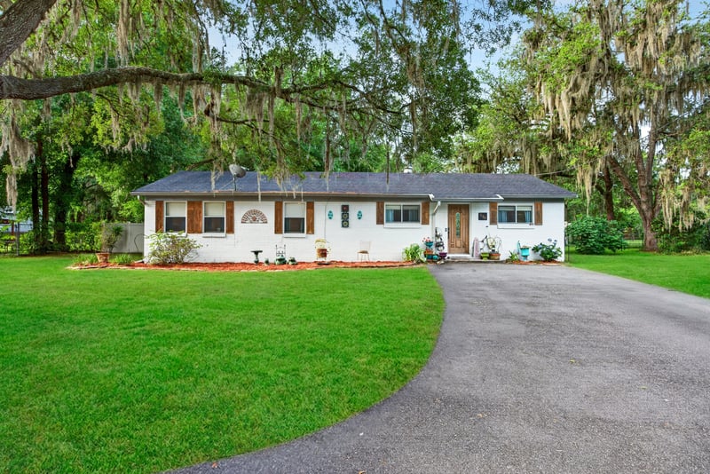 Photo 1 of 580 Arthur Moore Dr, Green Cove Springs, FL 32043, photographed by Megapixeler
