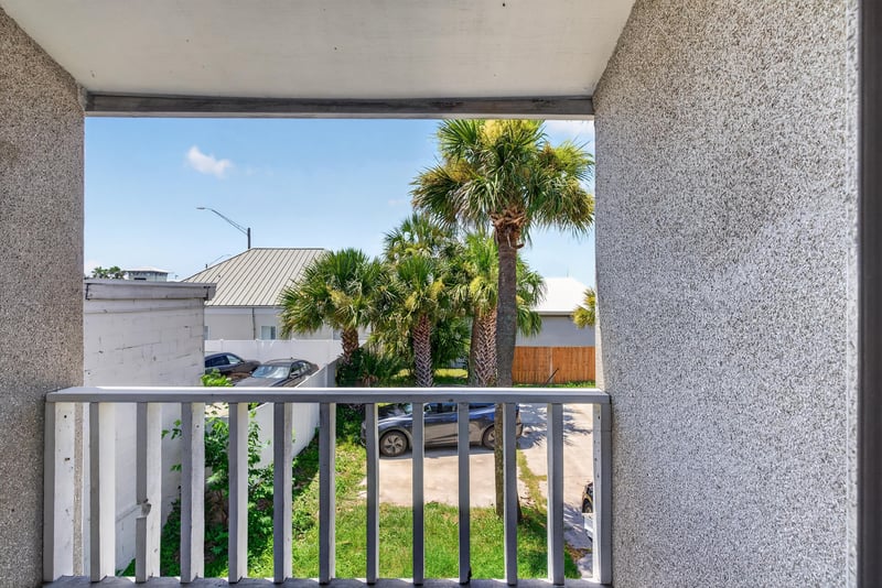 Photo 26 of 340 S 14th Ave E APT A, Jacksonville Beach, FL 32250, Jacksonville Beach, FL 32250, photographed by Megapixeler