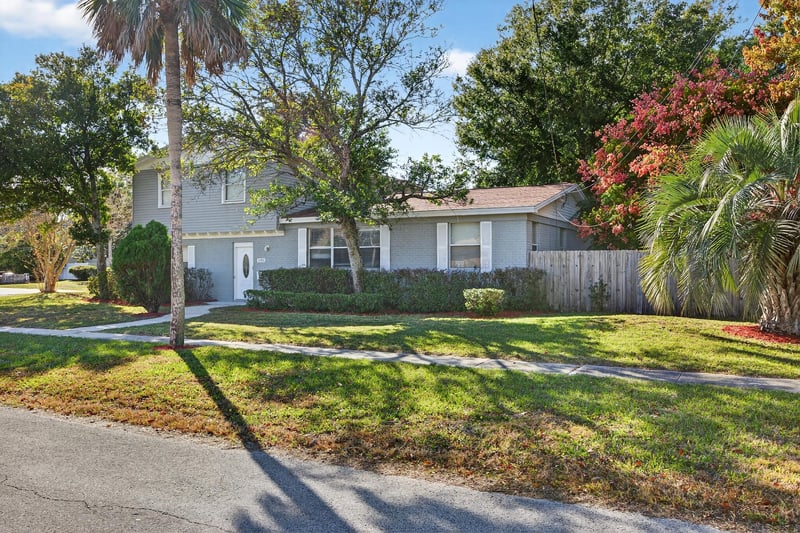 Photo 3 of 1808 Starwan Rd E, Jacksonville, FL 32211, photographed by Megapixeler