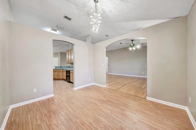 Photo 9 of 3246 Avalon Dr, Green Cove Springs, FL 32043, photographed by Megapixeler